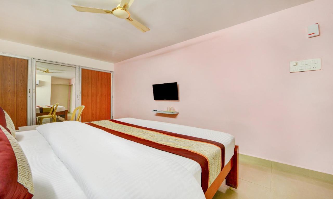 Pleasant Days Hotel شيناي المظهر الخارجي الصورة
